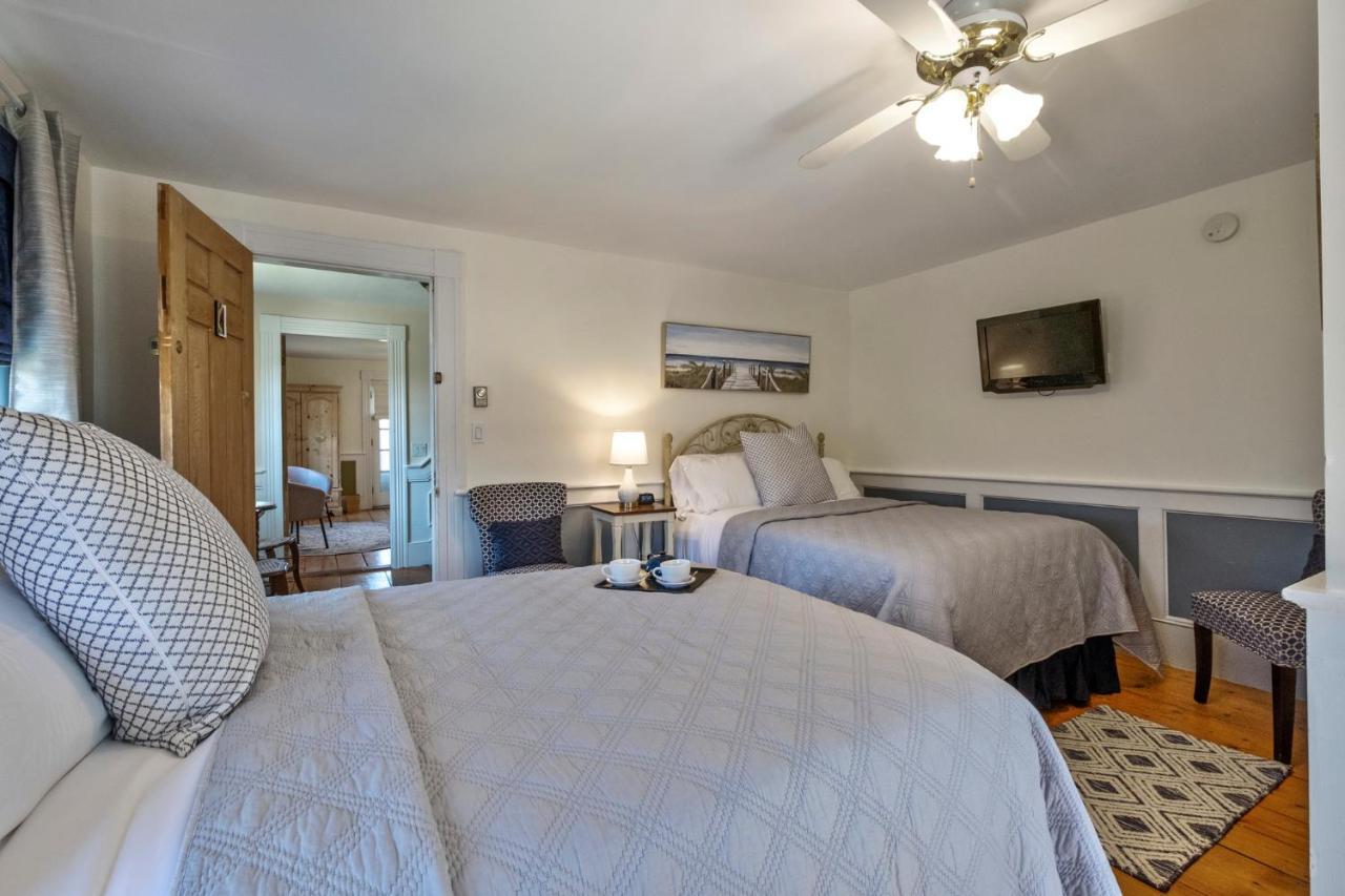 Youngtown Inn Lincolnville Buitenkant foto