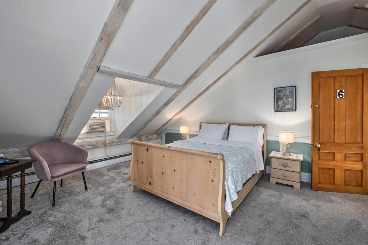 Youngtown Inn Lincolnville Buitenkant foto