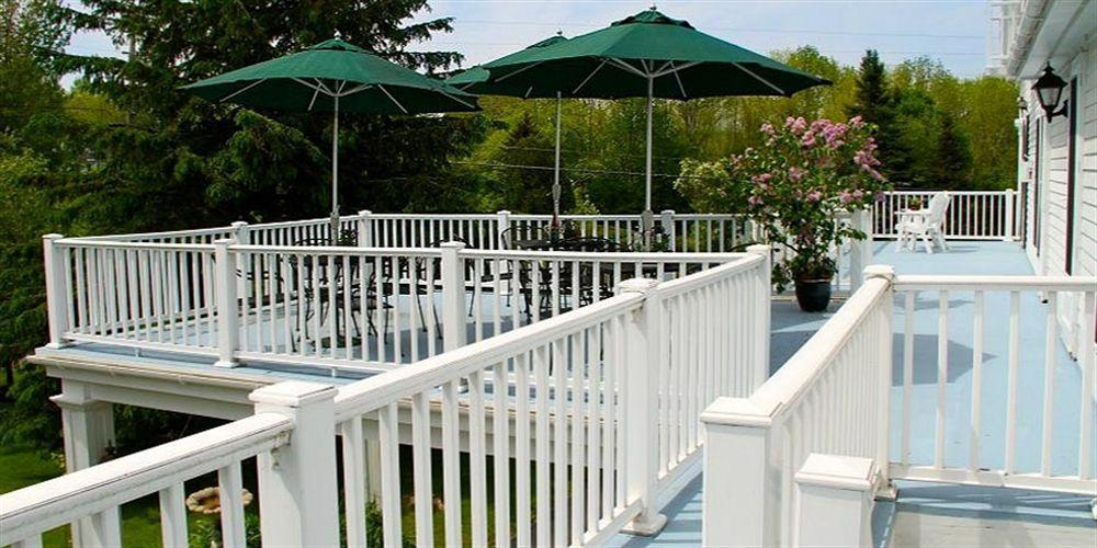 Youngtown Inn Lincolnville Buitenkant foto